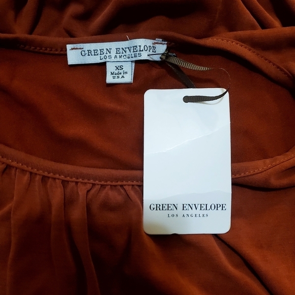Green Envelope Burnt Orange Short Sleeve Top Size XS NWT - Picture 3 of 6